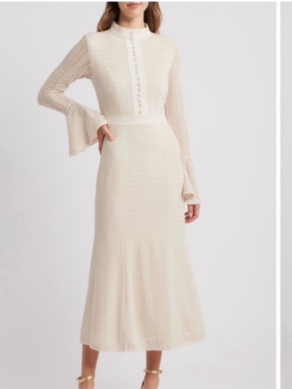 elliatt kailee ivory lacy pattern mock neck bell sleeve midi dress size large